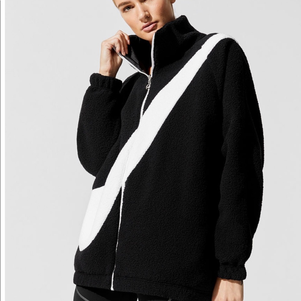 Nike sportswear swoosh Sherpa reversible jacket